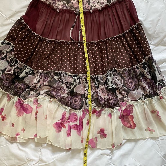 Matty M - Layered flowered skirt with pink liner. - Picture 2 of 10